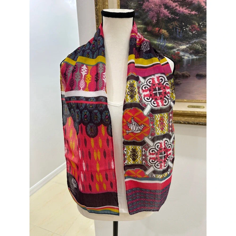 Ford Warriors In Pink Scarf Geometric Feather Print Breast Cancer Awareness
